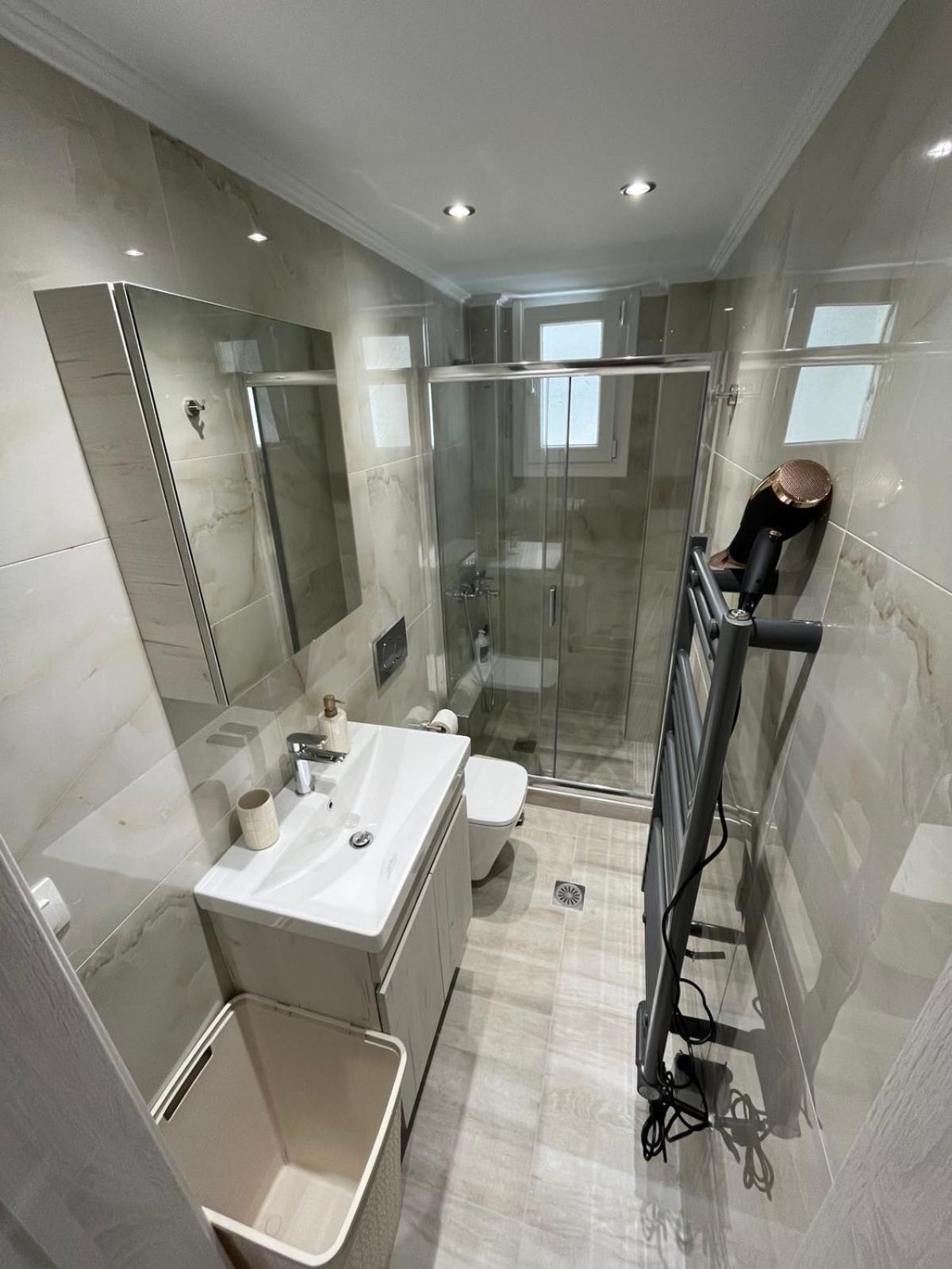 Urban Rotonda Retreat In The City Center! سالونيك المظهر الخارجي الصورة