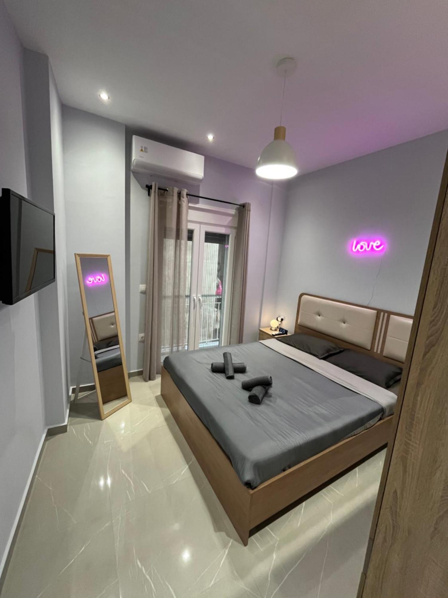 Urban Rotonda Retreat In The City Center! سالونيك المظهر الخارجي الصورة