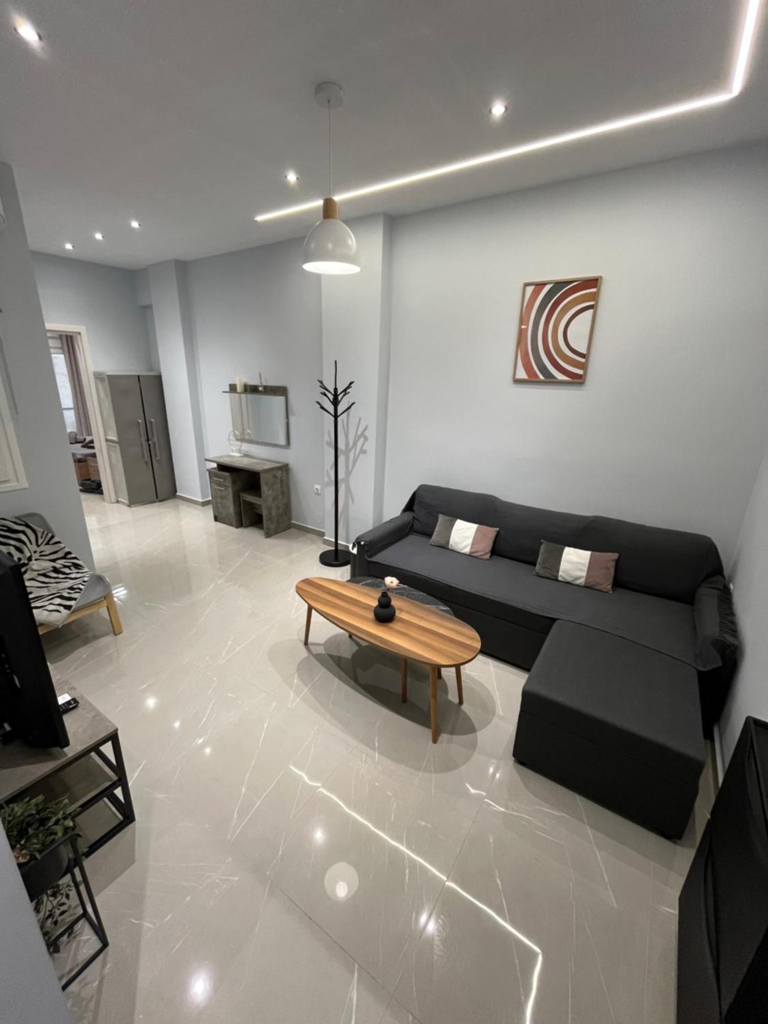 Urban Rotonda Retreat In The City Center! سالونيك المظهر الخارجي الصورة
